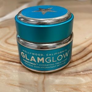 GLAMGLOW Thirstymud hydrating treatment.